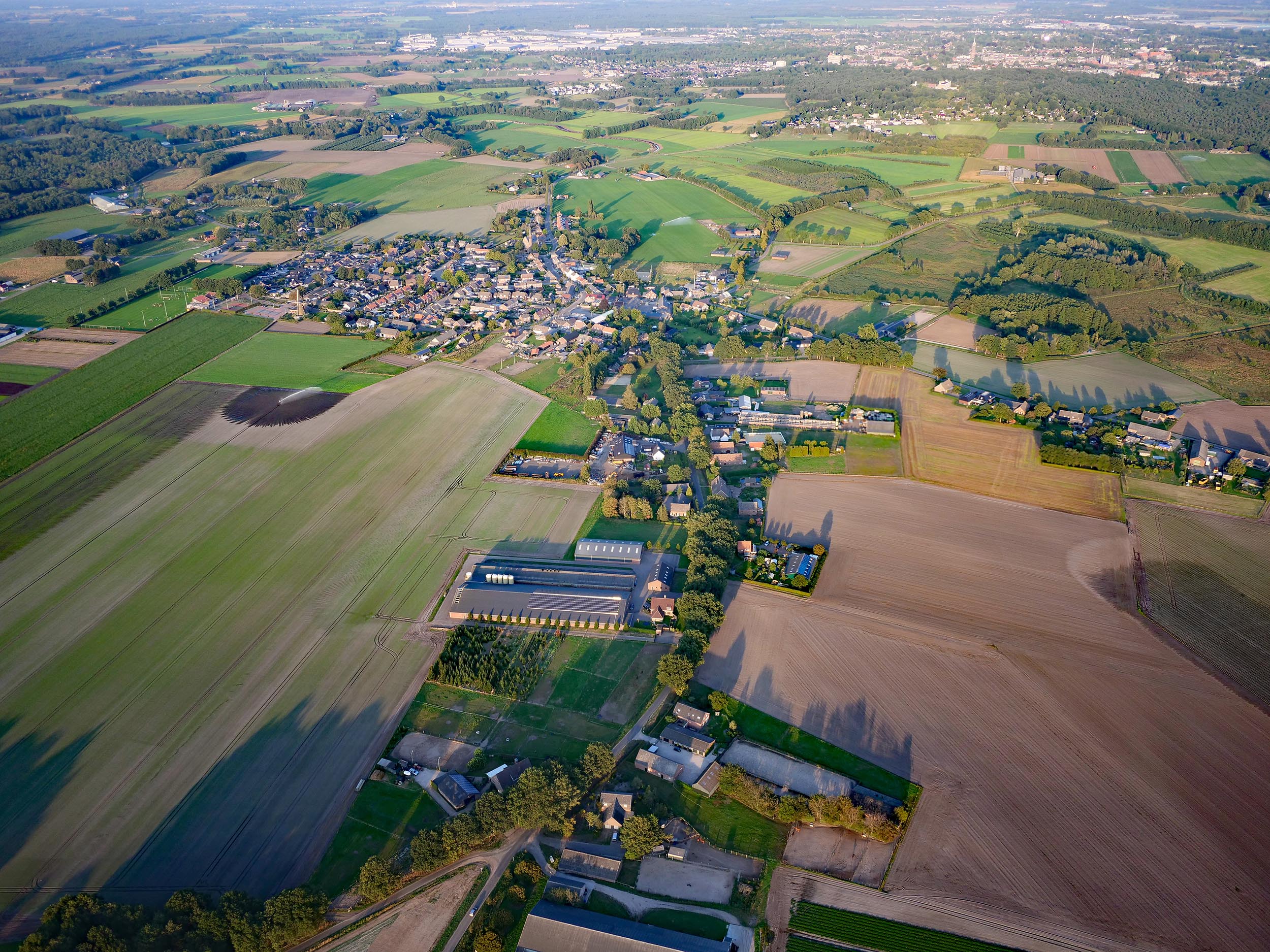 Luchtfoto van de wijk Merselo